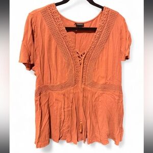 Torrid Babydoll Crinkle Gauze Crochet Inset Lace-Up To Womens size 1